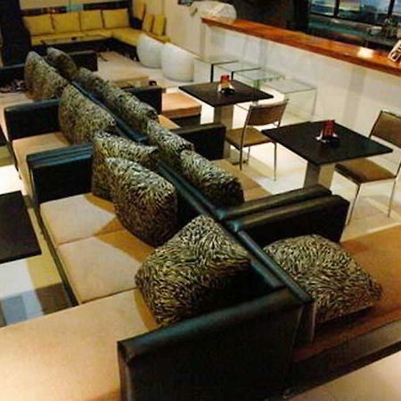 Sir William'S Hotel Кесон-Сити Экстерьер фото